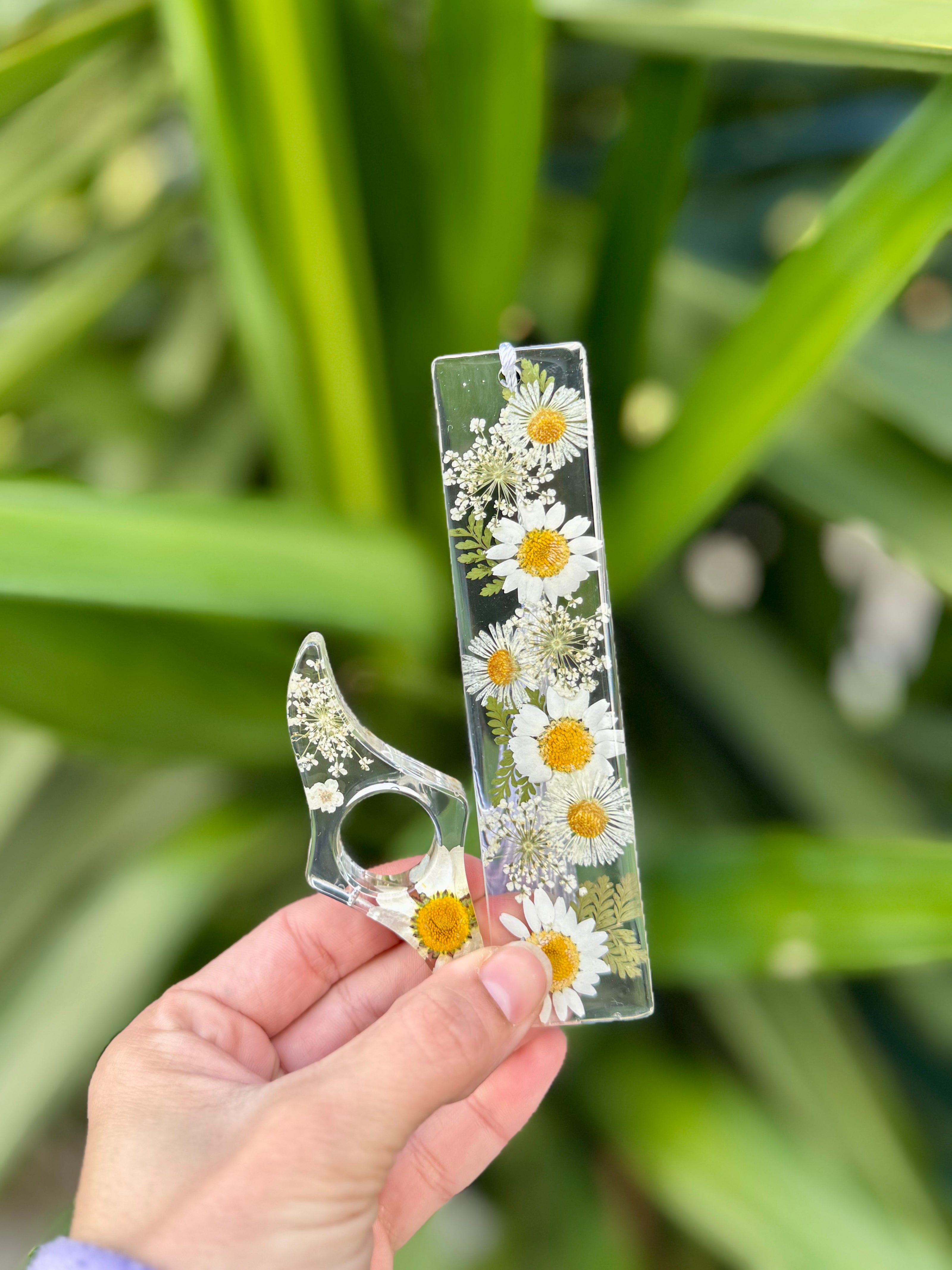 Custom Bookmark or Bookopen